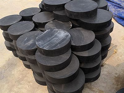 柘城县板式橡胶支座由若干层橡胶片与薄钢板经加压硫化